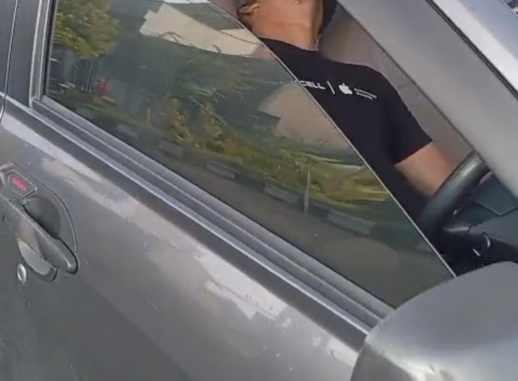 mayat dalam mobil sigra tasikmalaya