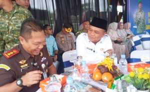 Asep Sopari Hadiri Penyaluran 3.700 Paket Sembako untuk Warga Tasikmalaya