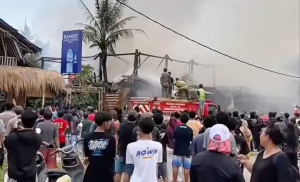 Kebakaran Hebat di Kawasan Kampung Turis Pangandaran