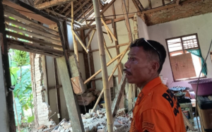 Rumah Ambruk di Ciamis, Satu Keluarga Terdampak