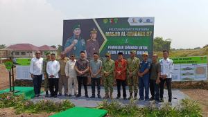 Masjid Al Gandara 87 di Serang Resmi Dibangun, Disertai Pembagian 1.100 Paket Sembako