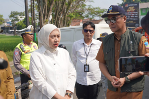 wakil-bupati-garut-operasi-gabungan-pajak-kendaraan - lintasjabar