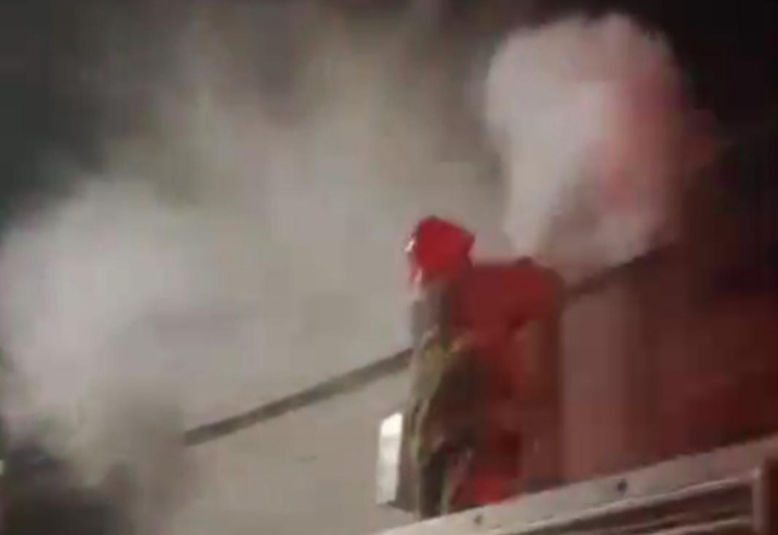 Gardu Listrik Meledak di Awipari, Warga Panik Berhamburan