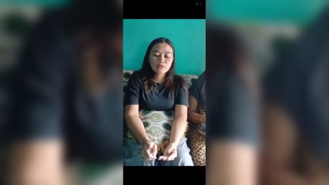 Yanti istri korban tragedi tower banjar